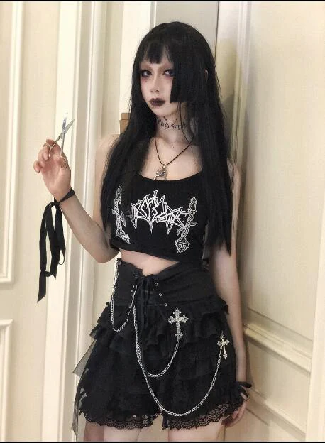 Chain Lace Tie All-match Bust Skirt Pants for Versatile Style. A perfect all-in-one piece that combines comfort and eleg — photo 1