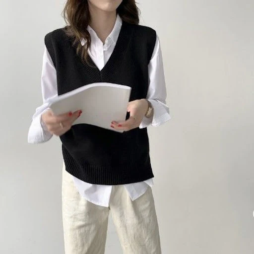 Title 7, V-neck Vest Sleeveless Knitted Waistcoat Studen...