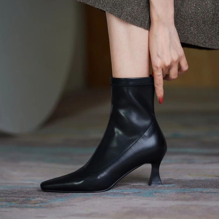 Title 5, Womens pointed high heels for ultimate style. ...