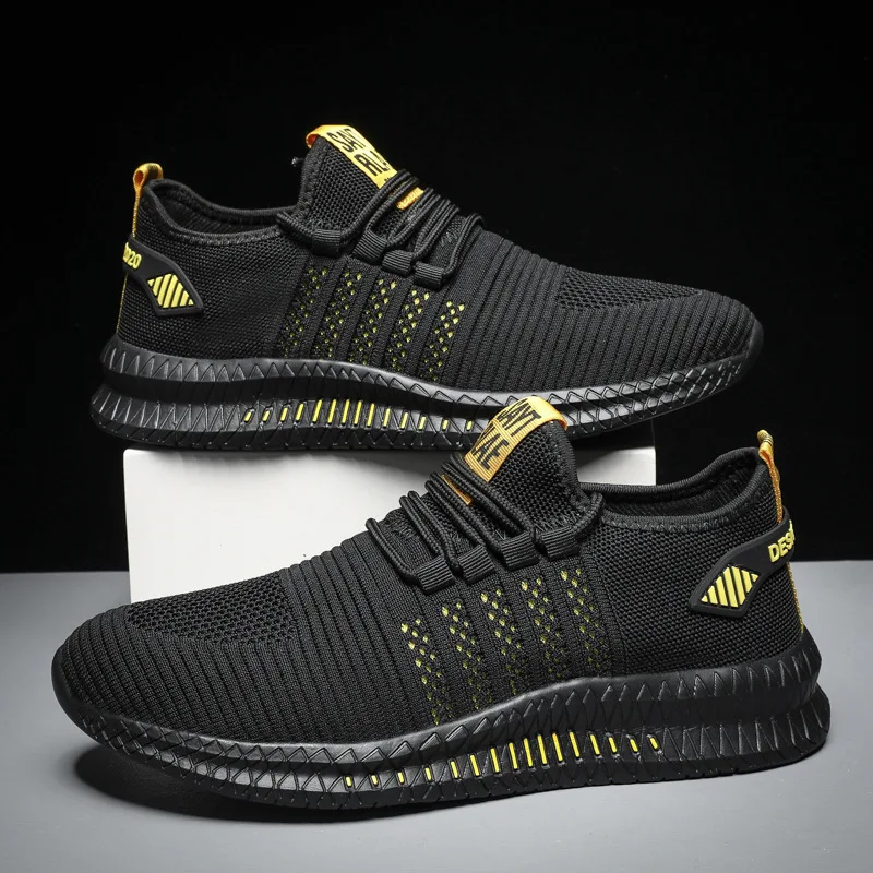 Oddychające buty do biegania z latającą siatką, idealne do fitnessu na świeżym powietrzu. Zapewniają komfort i wsparcie podczas treningów. — zdjęcie 3