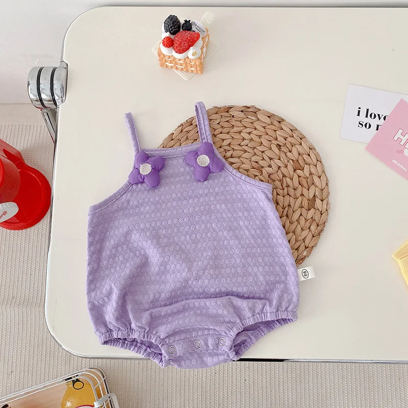 Body de Morango para Bebê 0-2 Anos Verão Menina Flores Pequenas Sem Mangas Roupa de Bebê Ideal para o Verão e Conforto — foto 4