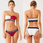 Bikini sa gornjim delom na cev sa šlicem, savršen za plažu i bazen, ističe figuru, udoban i moderan, idealan za leto, jedinstven dizajn, seksi izgled. — foto 4