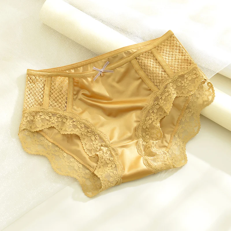 Pantaloncini donna in raso di seta ghiaccio traspiranti. Offrono comfort e freschezza eccezionali, leggeri e perfetti per l'estate. — foto 2