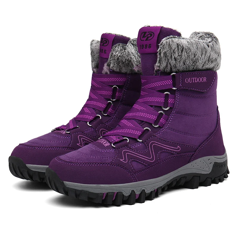 High-top warm and velvet cotton shoes. Experience ultimate comfort and style during winter. Keep your feet warm and fash — photo 8