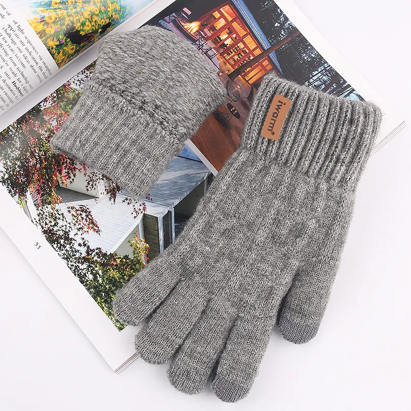 Men's and Women's Autumn and Winter Cold Protection Touch Screen Gloves keep your hands warm and allow easy use of touch — photo 8
