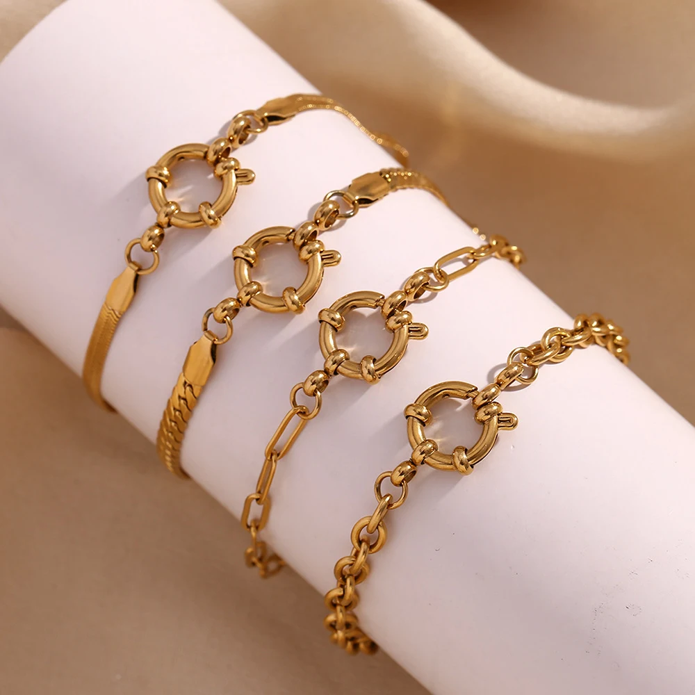 Corrente simples fashion europeia e americana, aço inoxidável, banho ouro 18K, fecho estilingue. Elegância atemporal. — foto 9