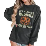 T-shirt rotondo a tema zucca di Halloween per ragazze, linea di moda trendy e vestibilità ampia. Un top casual per un look alla moda e perfetto per l'autunno. — foto 2