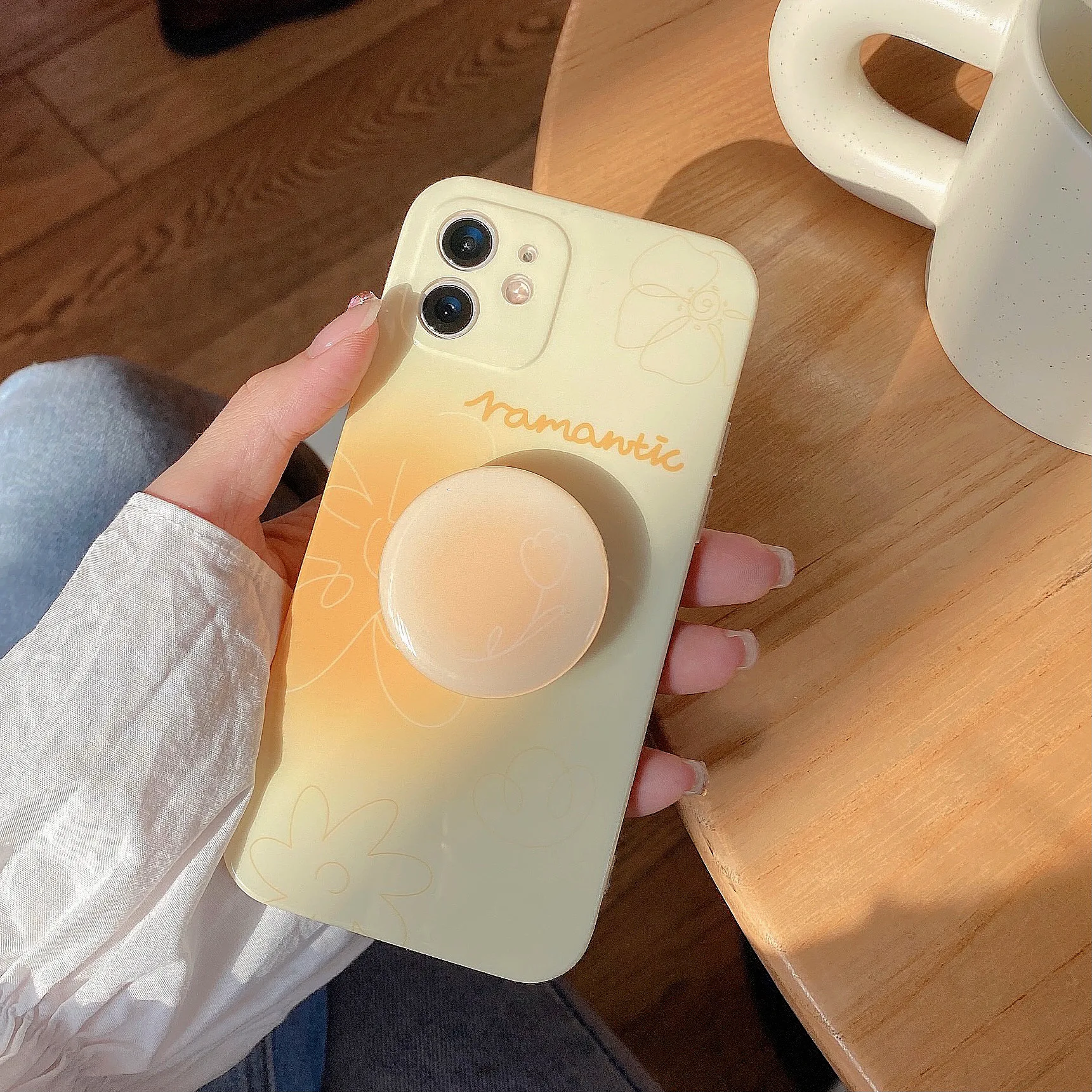 Title 3, Blooming Flowers Art Design iPhone 12 Pro Max X...
