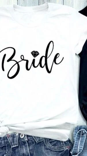 Title 6, T-shirt met korte mouwen en diamanten letters