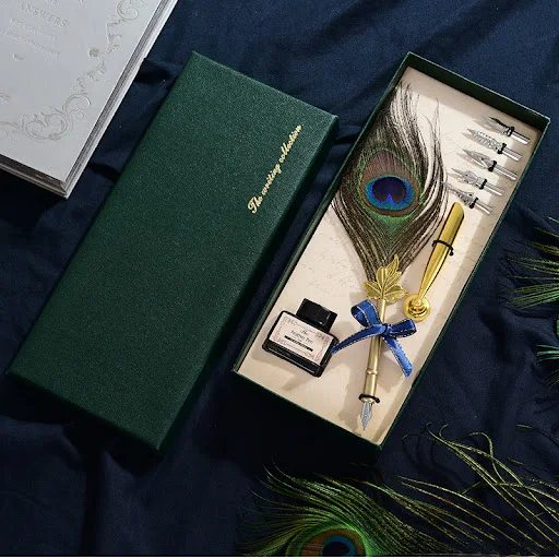 Title 2, Conjunto de caneta retrô com pena de pavão para...