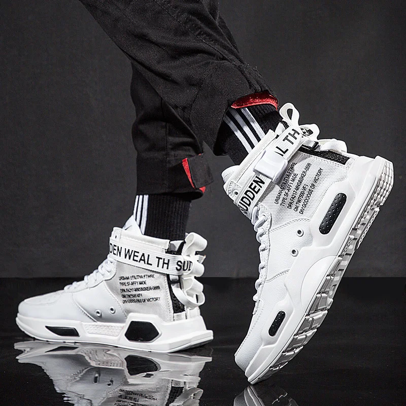 Title 4, Mens all-match high-top sports shoes, offering...