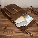 Mochila de couro masculina Design sofisticado e resistente para trabalho e viagens. Compartimentos espaçosos para laptop e itens essenciais. — foto 5