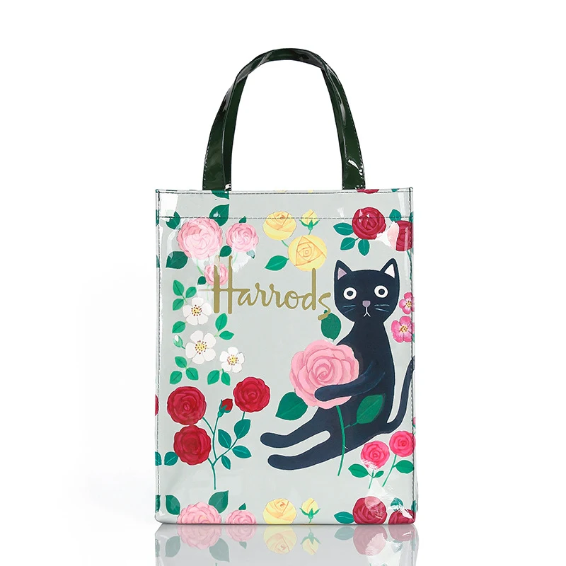 Letter printed handbag. Stylish and practical for everyday use. Carry your essentials with ease and in style. Perfect fo — photo 20