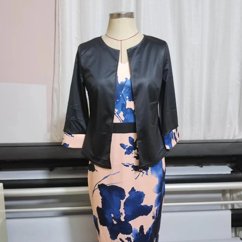 Title 4, Two-piece Short Three-quarter Sleeve Top Large ...
