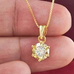 Colar feminino de prata pura com design de nicho e pedra Mosang, um toque de elegância e sofisticação para você. — foto 5