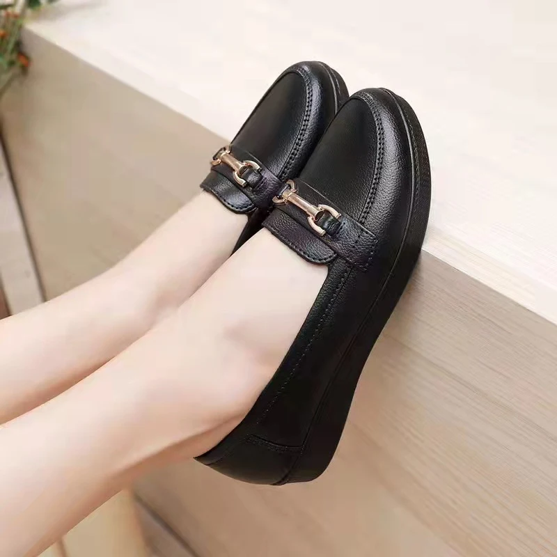 Sapatos femininos Baotou profissionais, planos e respiráveis. Moda casual de salto baixo para uso diário, confortável e elegante. — foto 5