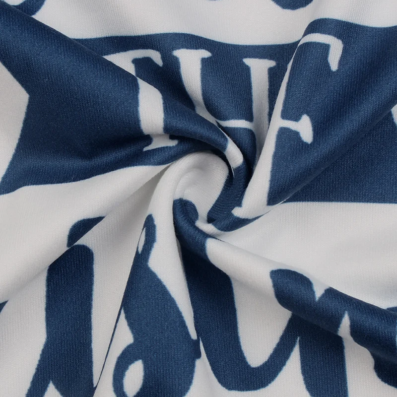 Pijamas natalinos homewear, moda europeia e americana, perfeitos para noites de inverno aconchegantes e com estilo, ideais para relaxar. — foto 4