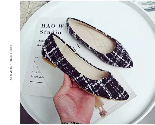 Title 5, Womens soft flat casual shoes, offering all-da...