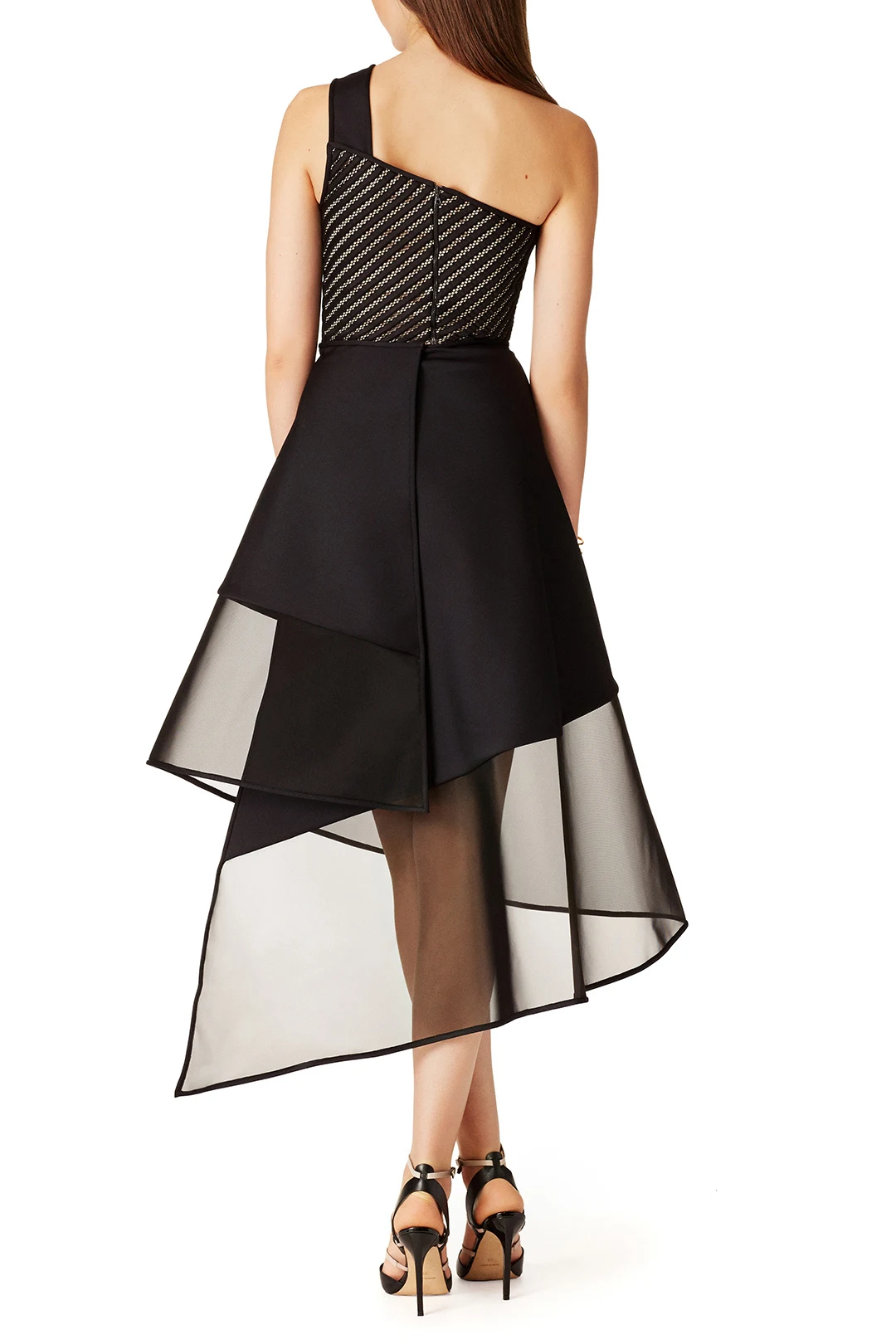 Title 3, Black half-length irregular gauze skirt for a f...
