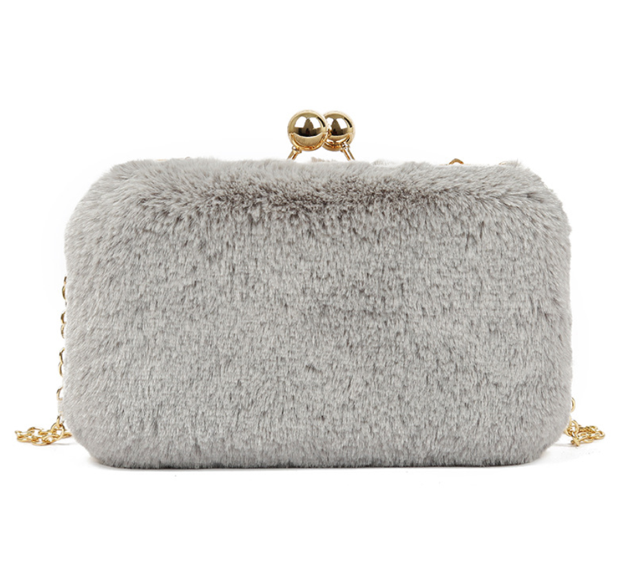 Women's dinner bag with a plush chain strap, a stylish and practical accessory. Perfect for evening events and adding a — photo 6