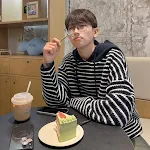 Men's Daily Casual Simple Personality Striped Knitwear Sweater. Perfect for everyday wear, comfortable, stylish, and add — photo 7