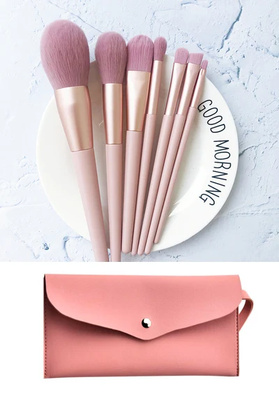Title 2, Superweicher Make-up-Pinsel für makelloses Auft...