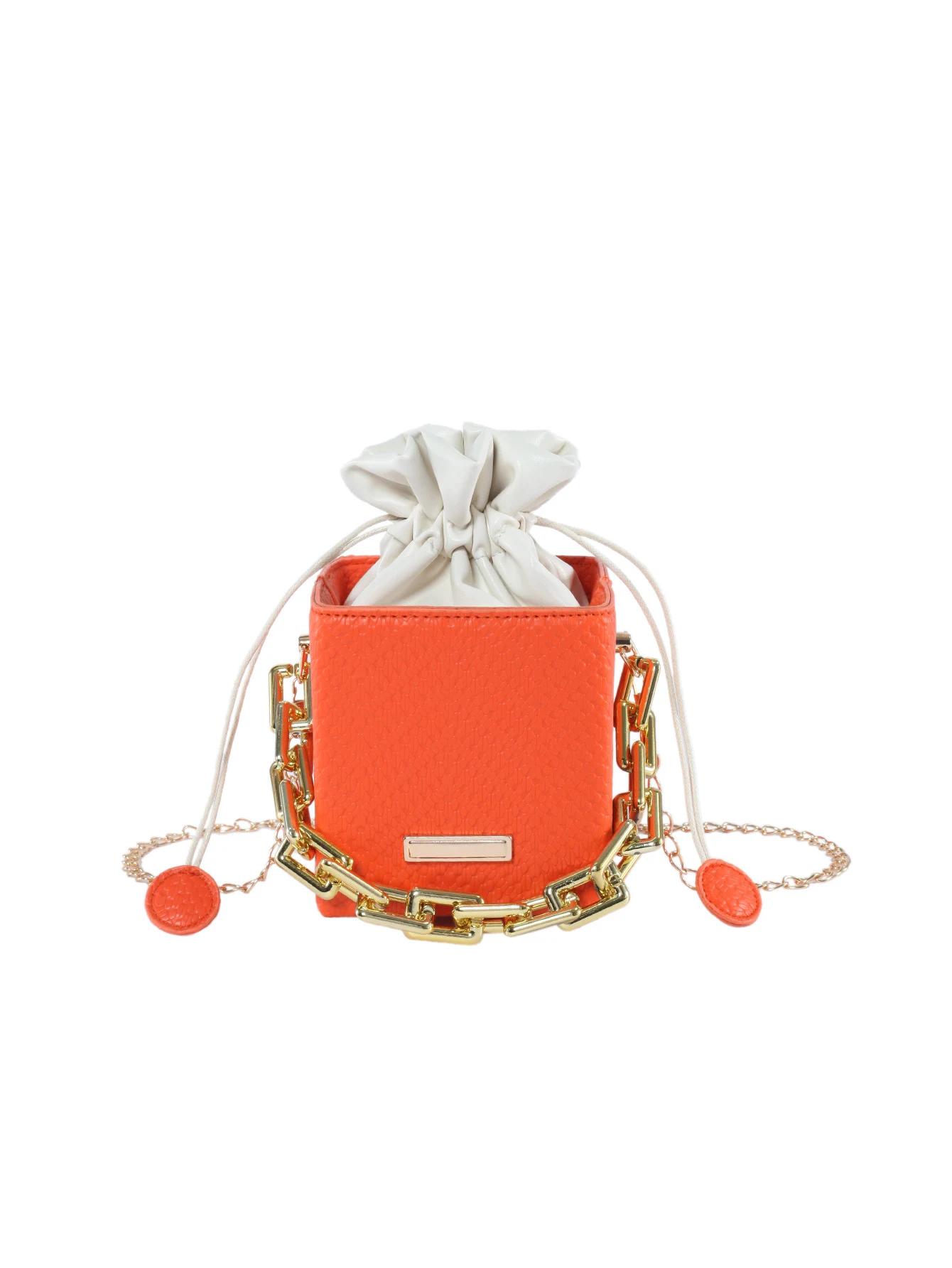 Vrouwen Gepersonaliseerde Diamond Fashion Chain Bag Een stijlvolle en unieke accessoire om je essentials in stijl mee te nemen. Maak een statement met deze tas. — foto 1