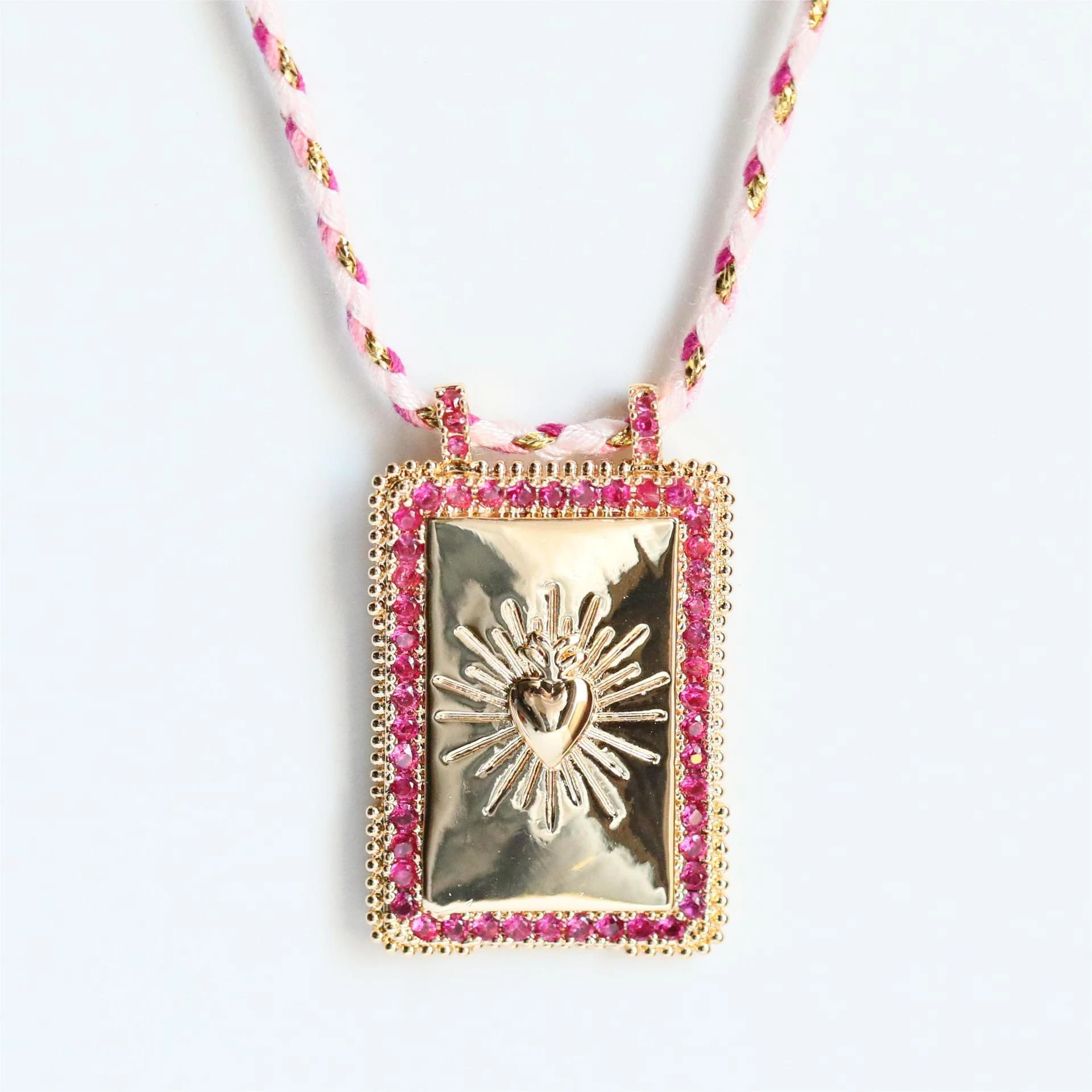 Colar longo de tarot com placa quadrada para mulheres, Sol Lua Coração, um pingente único que simboliza amor e proteção. — foto 8