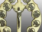New solid wood carved alloy ornaments for your home. Enhance your decor with unique and durable pieces. Add elegance and — photo 4