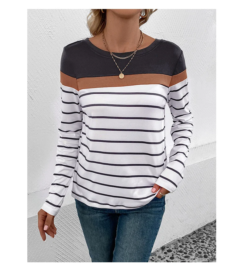 Maglia Leisure con Patchwork, Girocollo, Maniche Lunghe a Righe. Perfetta per un look casual e confortevole, ideale per tutti i giorni. — foto 10