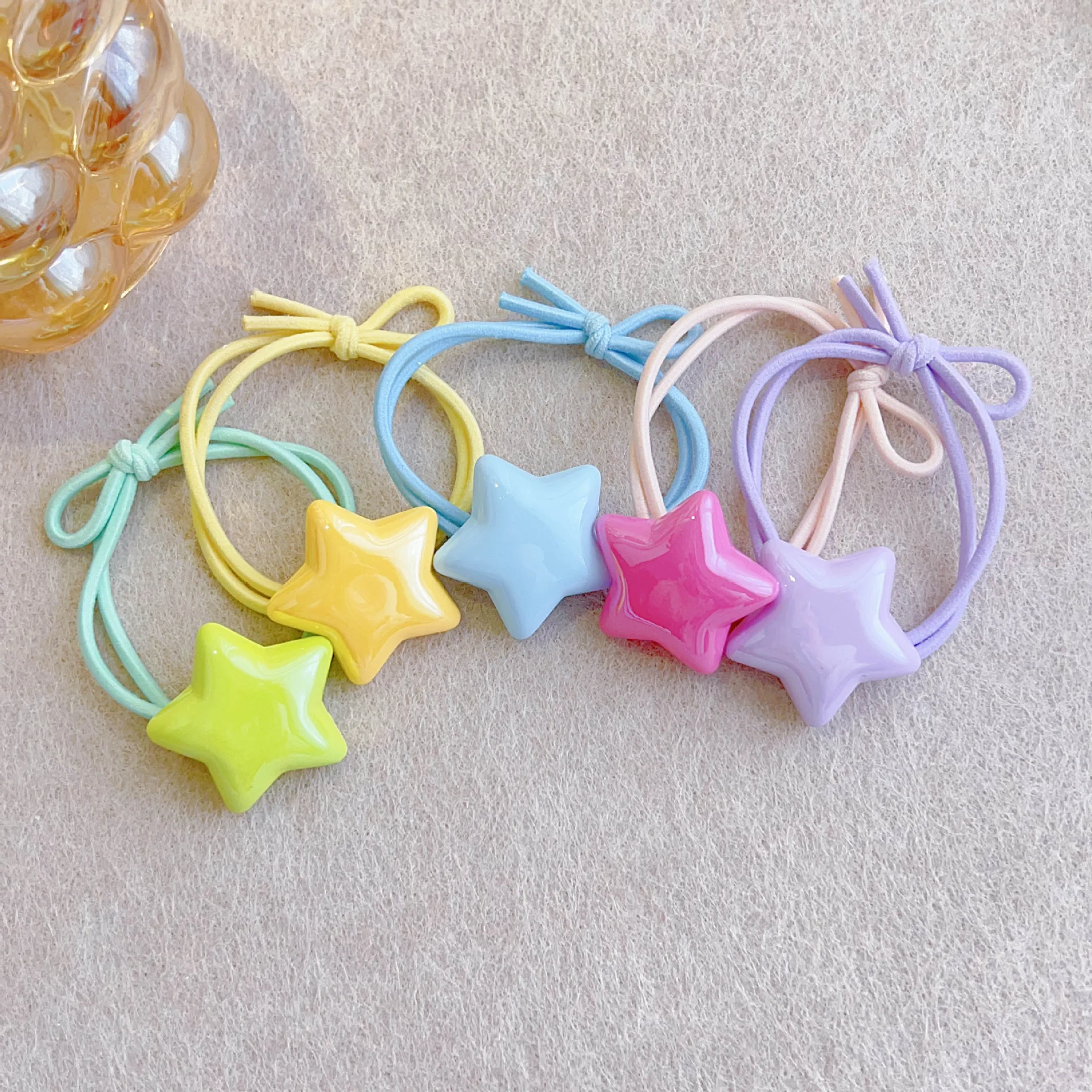 High elastic and durable hair rope that doesn't hurt hair, providing secure and comfortable all-day hold without damage. — photo 8