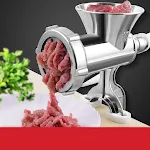 Moedor manual simples para embutidos domésticos, fácil de usar. Faça salsichas caseiras frescas e deliciosas de forma rápida e prática. — foto 6