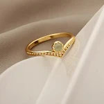 Anel feminino Crown para dedo anelar, fechado, design elegante e confortável, ideal para uso diário ou presente especial. — foto 8