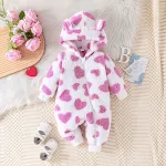 Macacão Unissex Coração Moderno para Bebês Meninos e Meninas. Conforto e estilo em uma peça única, ideal para brincar e passear com charme. — foto 1