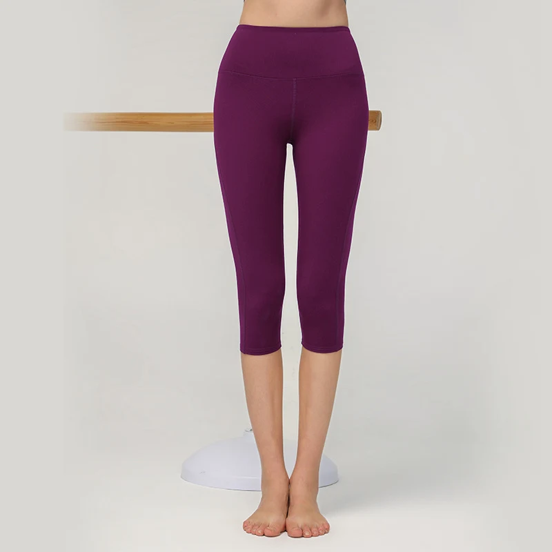 Title 5, Casual cropped hip training fitness pants. Comf...