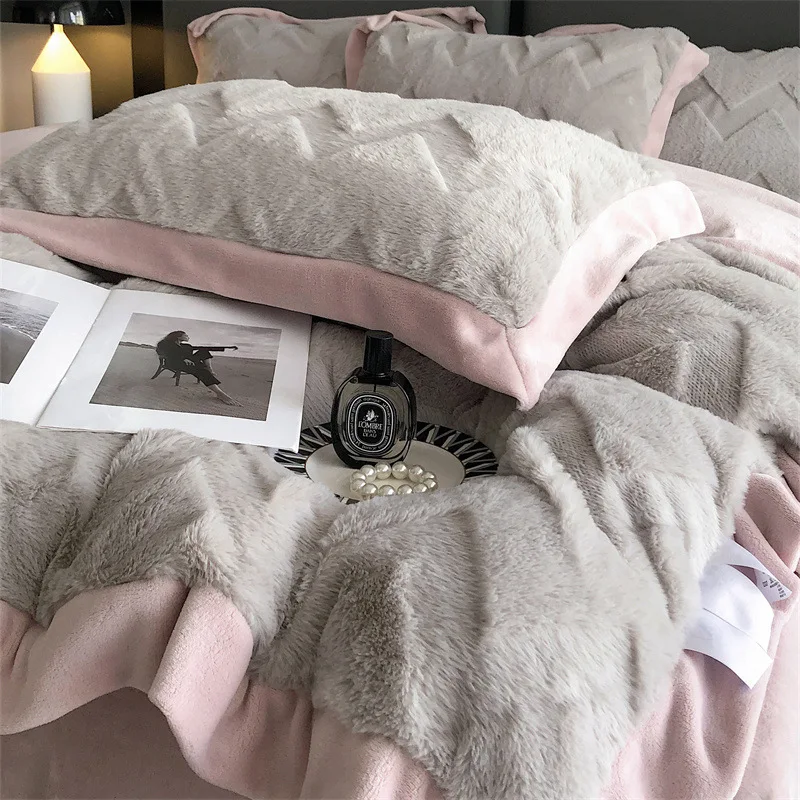 Jogo de 4 peças de capa de edredom de pelo de coelho e veludo de leite para cama de pelúcia para bebê. Conforto e maciez para o sono do seu bebê. — foto 3