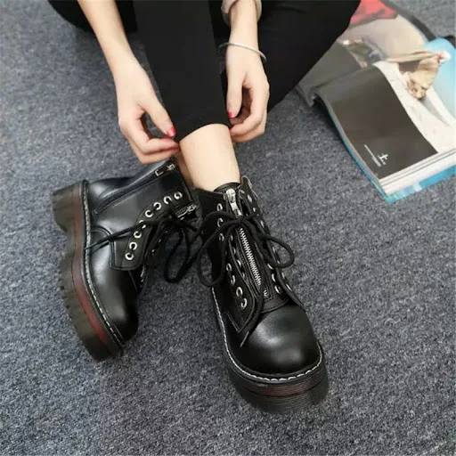 Title 3, Round Toe Front Lace Up Womens Boots Mid Tube M...