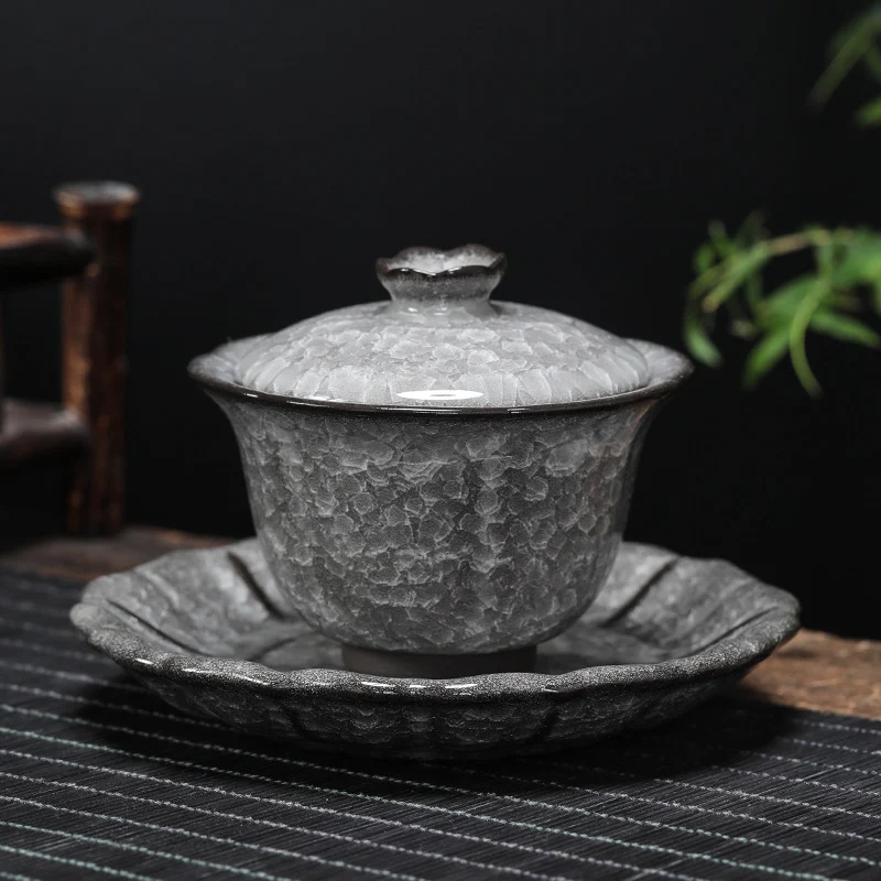Title 27, Black Bingbing Flower Ceramic Horseshoe Sancai ...