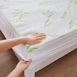 Bamboo Fiber Air Layer Jacquard Waterproof Mattress Protector Cover, breathable and soft, providing complete protection — photo 5