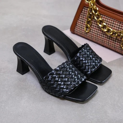 Title 3, Woven thick heel womens shoes