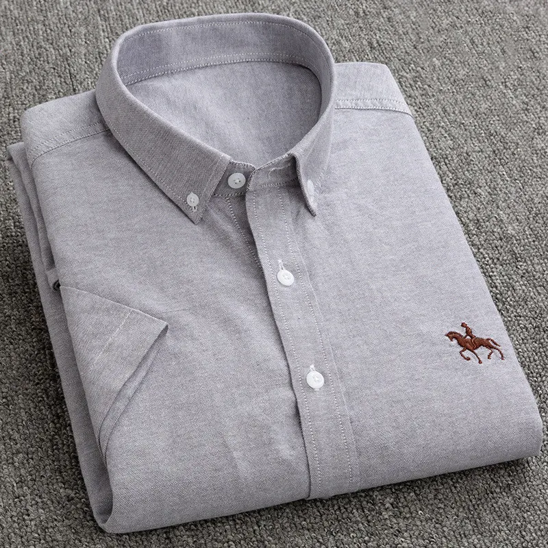 Title 5, Mens short-sleeved Oxford cotton shirt. Breath...