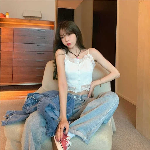 Title 4, Tube Top Camisole Little Girl Wears Niche Frenc...