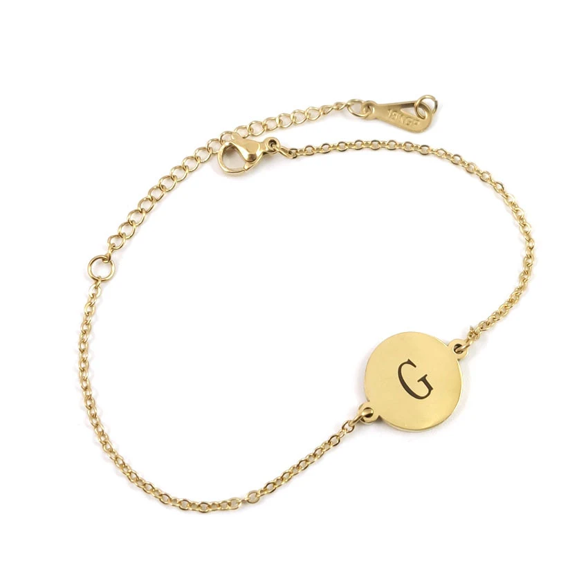 Pulseira de moda com 26 letras redondas do alfabeto inglês. Um acessório elegante e personalizado para mulheres. Expresse seu estilo único. — foto 18