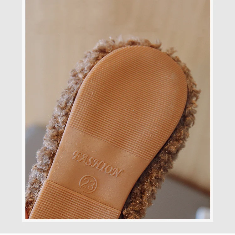 Girls' T-shaped Leather Soft Soled Cotton Shoes, comfortable and flexible for everyday wear, perfect for babies and todd — photo 2