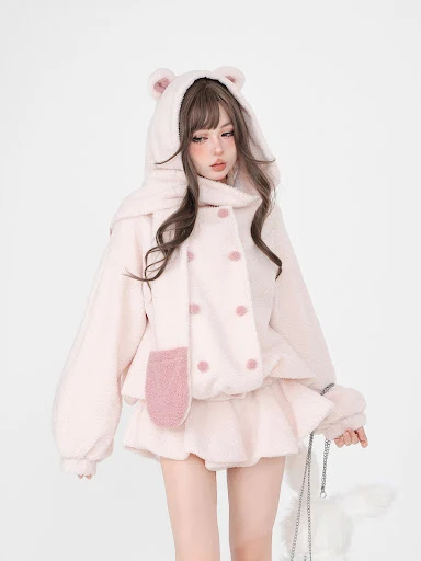 Title 12, Hat And Scarf Integrated White Hooded Jacket