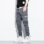 Heren cropped broek in grote maat, losvallend. Comfortabele broek met wijde pijpen voor een relaxte en trendy uitstraling. — foto 1