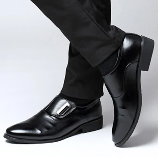 Title 5, Modne skórzane buty dla chłopców z charakterem....