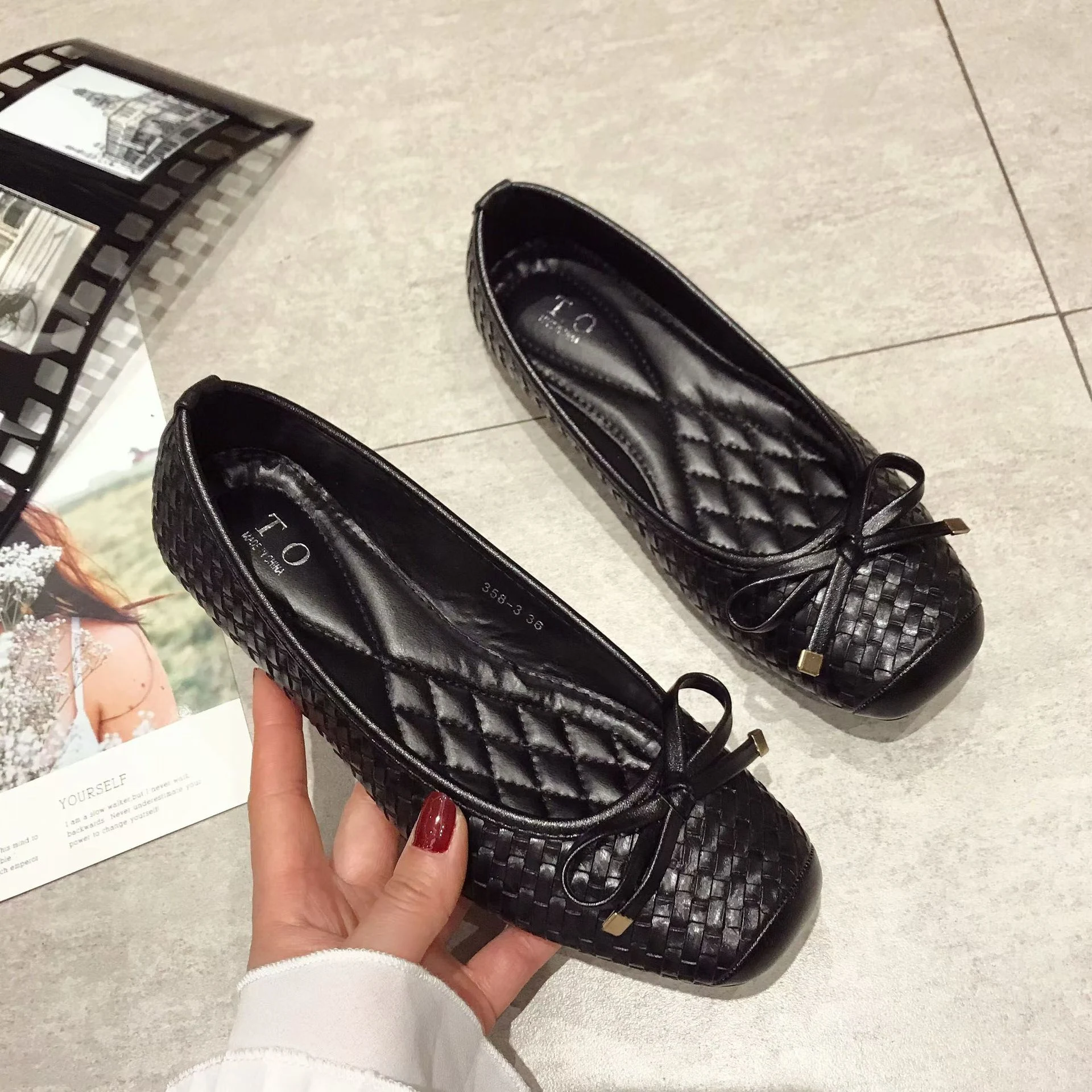 Plus size women's black flat shoes, woven pattern, low heel, all-match design, perfect for four seasons, comfortable eve — photo 8