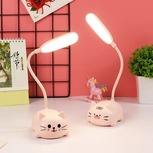 Title 6, Girl heart LED table lamp with guard. Illuminat...