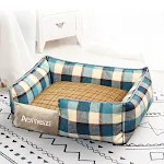 Blue lattice mat